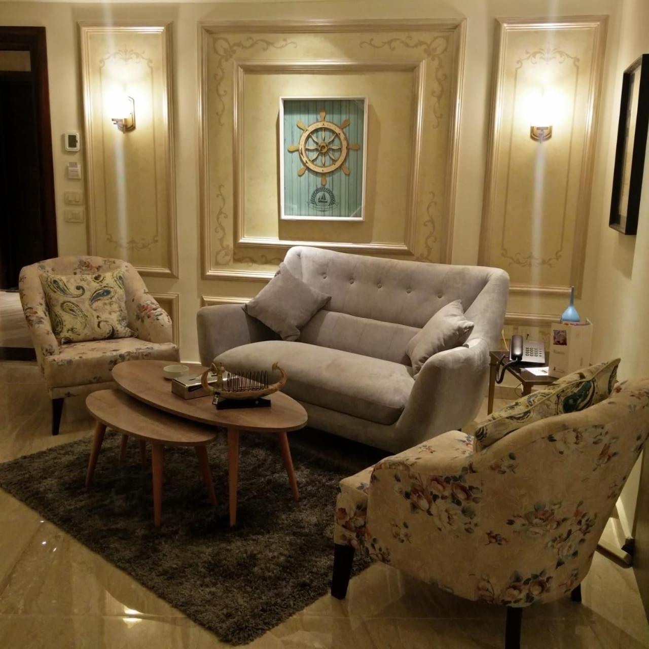 Fleet Club Mahrousa Alexandria Eksteriør billede A living room in a hotel