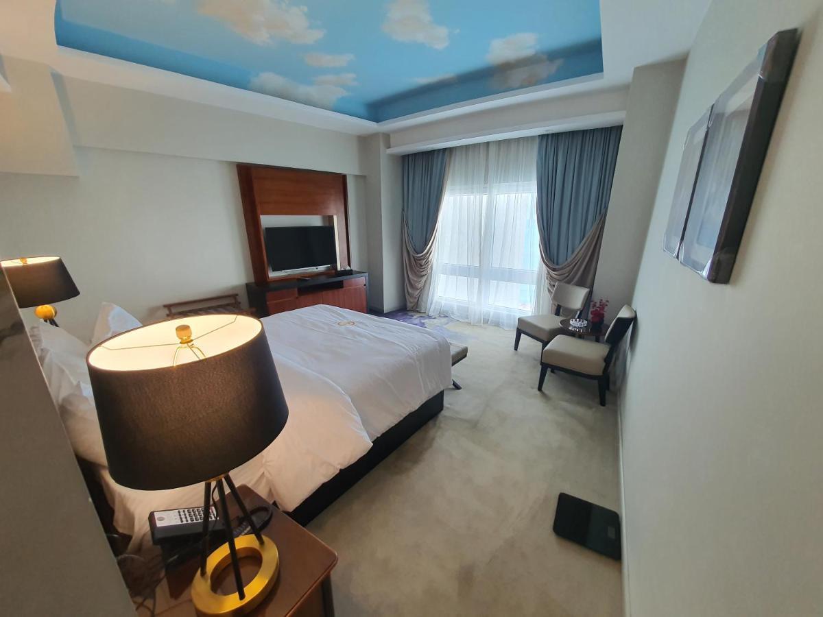 Fleet Club Mahrousa Alexandria Eksteriør billede A bedroom at the hotel